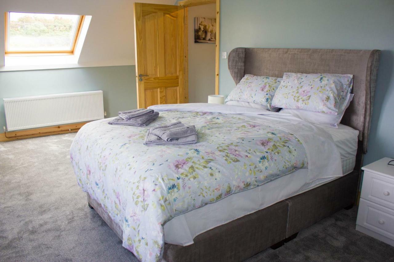 New Stunning Ocean Breeze Apartment Port na Blaiche Exteriör bild